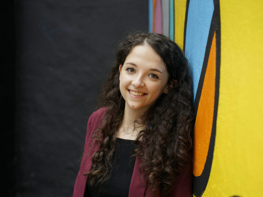 alessandra-niccoli-associate-producer-liquid-violet